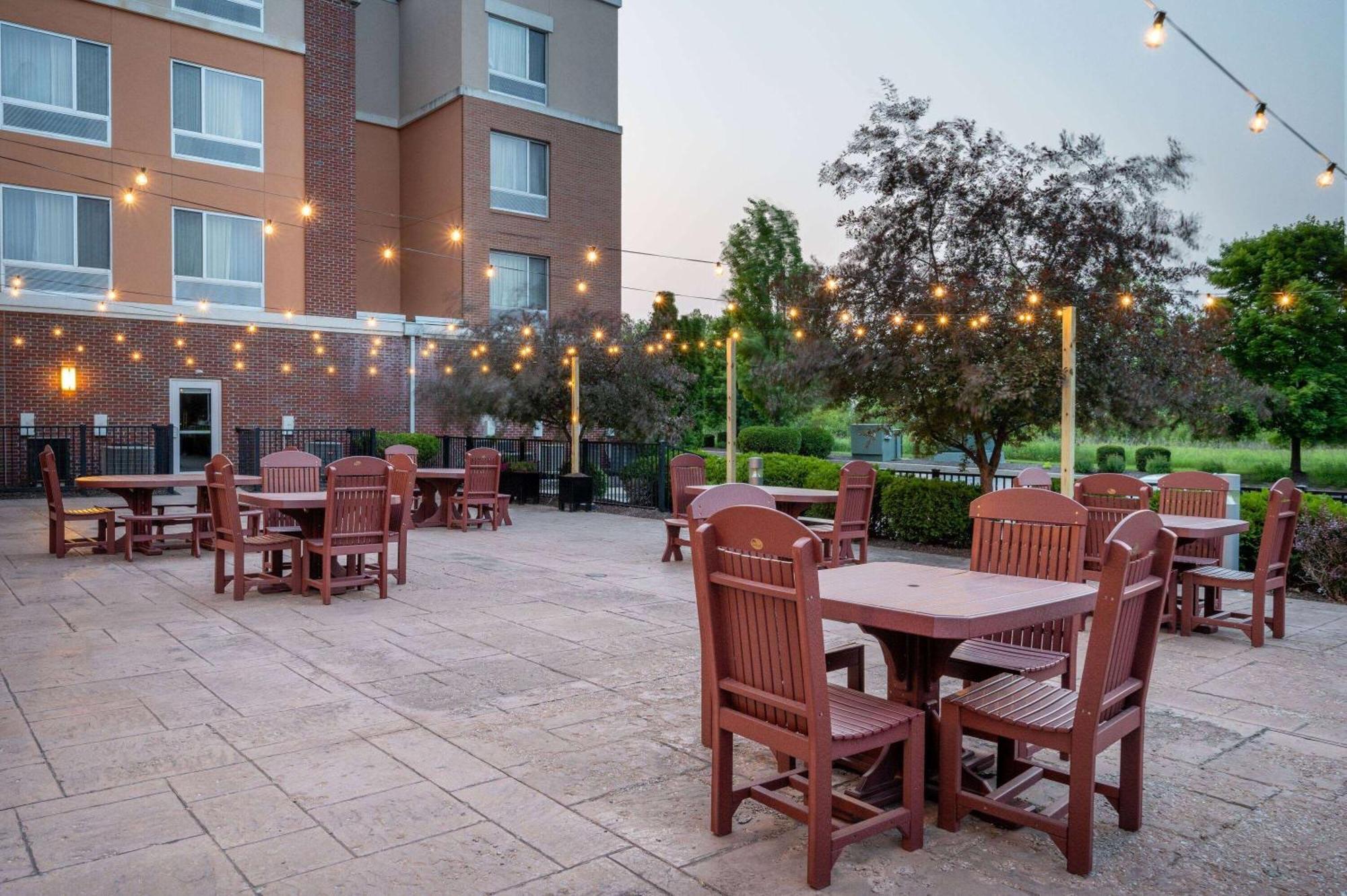 Wyndham Hotel 3*